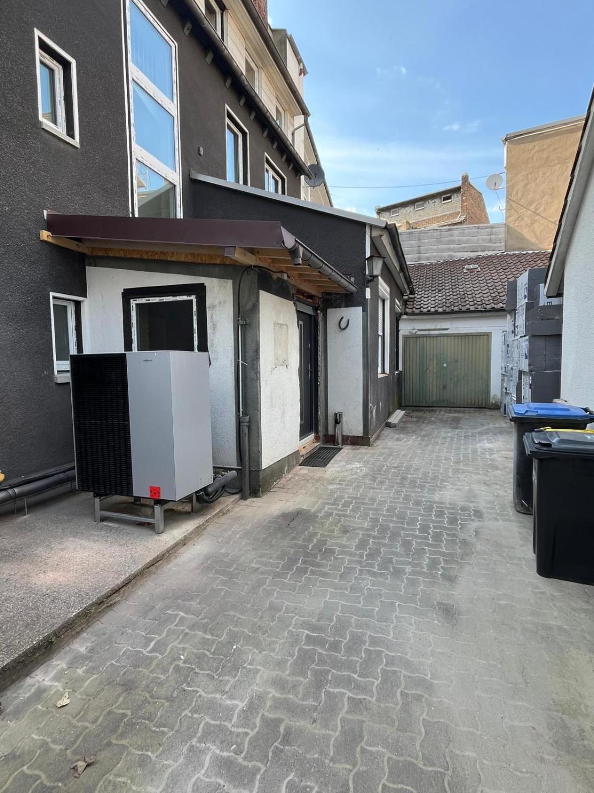 Apartment In - Cozystays *