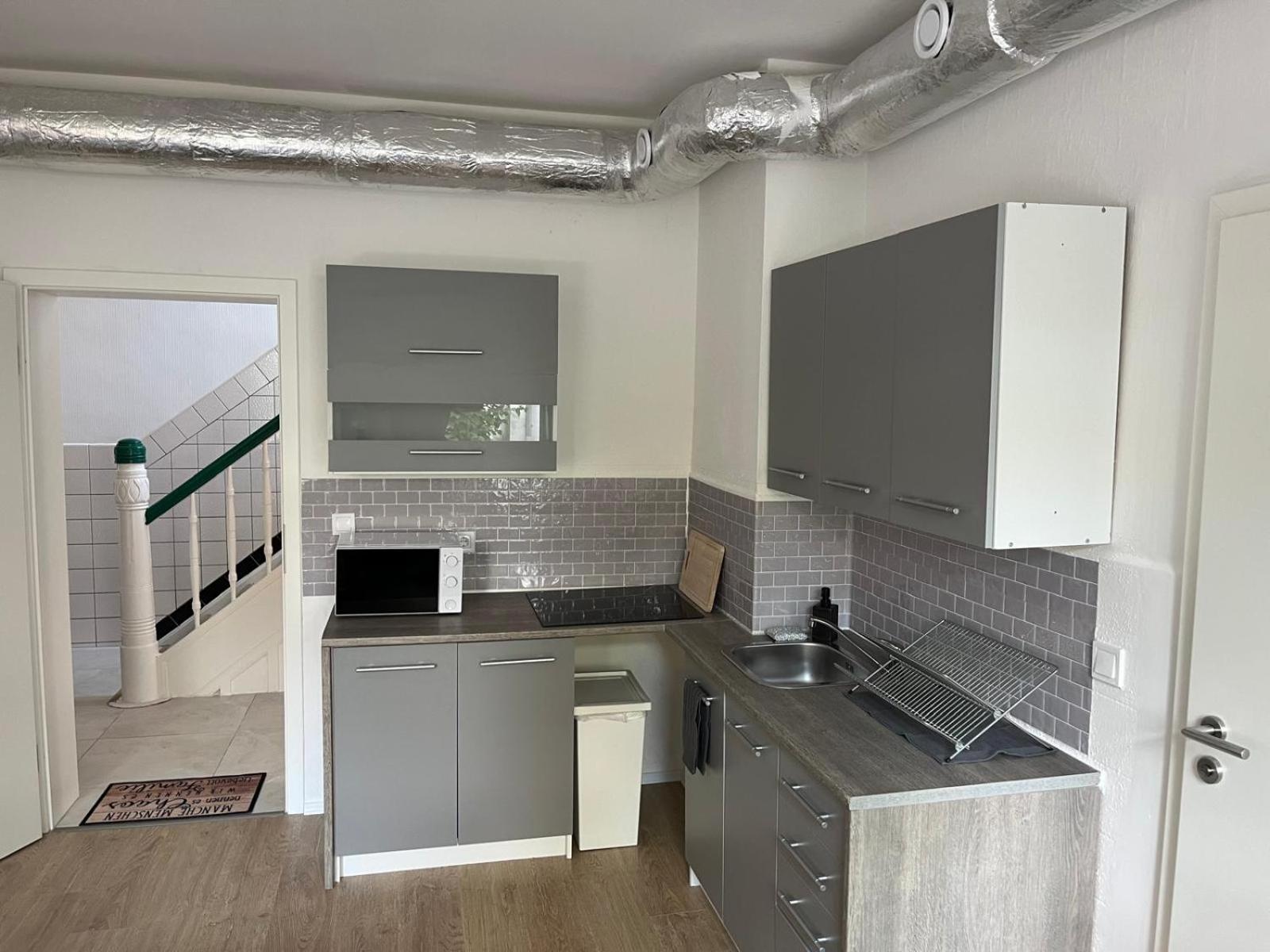 In - Cozystays Apartment