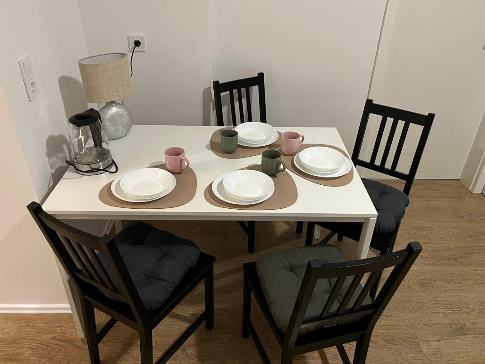 In - Cozystays Apartment Kamen