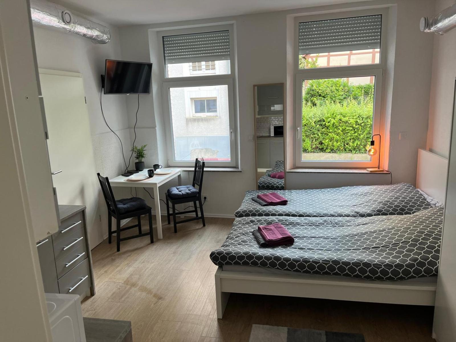 Apartment In - Cozystays *